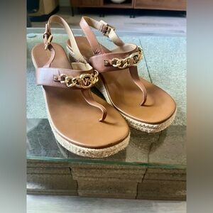 Michael Kors Wedges 🤎